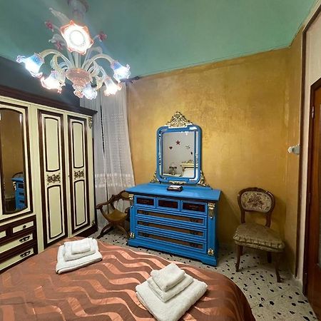 Big Mom House Apartment ปาแลร์โม ภายนอก รูปภาพ